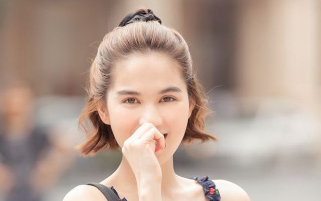 Ngọc Trinh bật mí chuyện đi du lịch luôn đem theo… quất và ớt để chấm đồ ăn