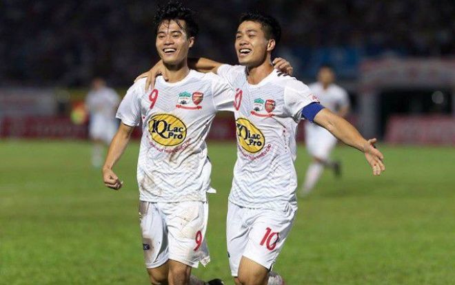 Văn Toàn - Công Phượng: Đôi bạn thân nhưng không dành cho nhau