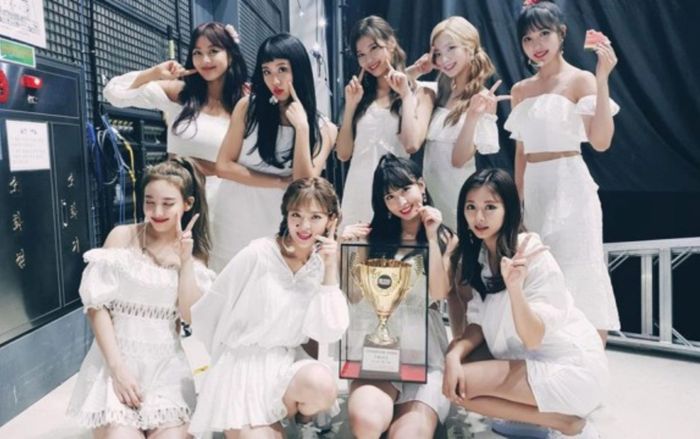 Twice mong muốn fan tôn trọng quyền riêng tư của họ vì?