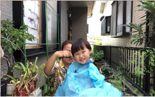 Còn đâu những lần 'yeah yeah yeah yeah' khi bé Sa chuẩn bị đi học