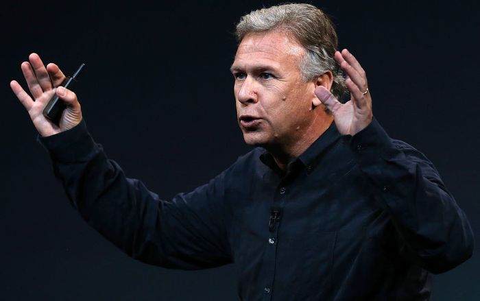 Apple ‘cà khịa’ Google cực mạnh, chê Chromebooks chỉ là món đồ rẻ tiền