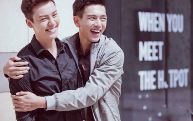 Hai đại nam thần Trần Vỹ Đình - Lý Hiện làm bao trái tim 'điêu đứng' khi xuất hiện trong một khung hình