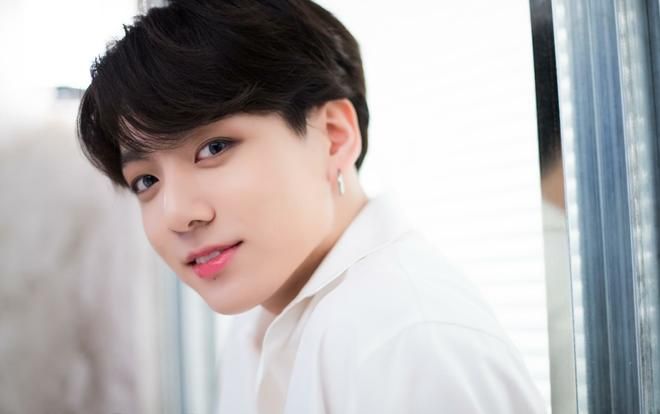 Sau khi làm việc chung, đây là nhận xét của nhà sản xuất âm nhạc Jinbo về Jungkook (BTS)