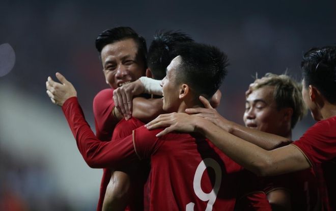 Bản tin thể thao hôm nay 16/11/2019: ĐT Việt Nam bỏ xa Thái Lan trên BXH FIFA