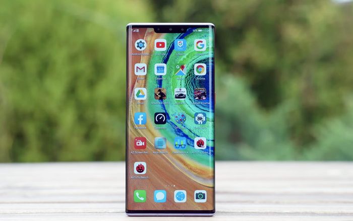 Nóng: Mỹ lại ‘mở cửa’ của Huawei thêm 6 tháng nữa