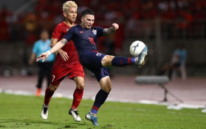 Tristan Do bị CĐV Thái Lan đòi tống cổ khỏi ĐTQG