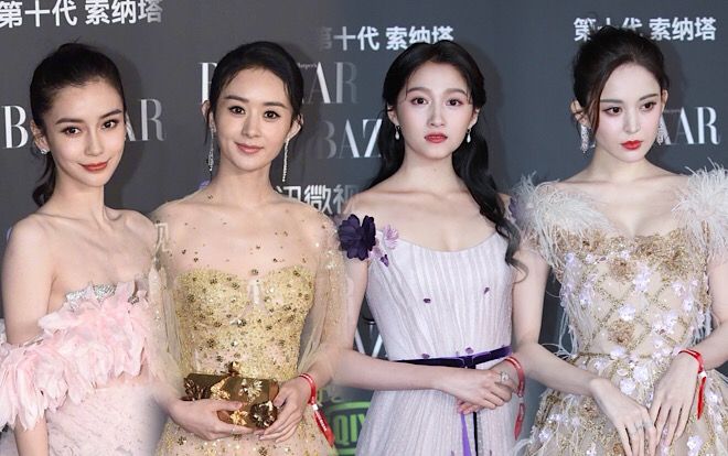 'Đêm hội từ thiện Bazaar 2019': Triệu Lệ Dĩnh nhợt nhạt kém xinh, Quan Hiểu Đồng - Cổ Lực Na Trát tựa công chúa