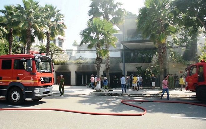 Cháy dữ dội tại biệt thự 500m2 của đại gia thép ở Đà Nẵng