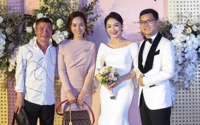 Những khoảnh khắc đẹp nhất trong đám cưới của BTV Thu Hà