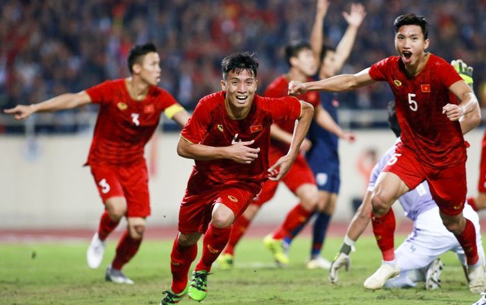 Ấm ức hoà Thái Lan, tuyển Việt Nam tiếp tục gây sốt tại Hàn Quốc