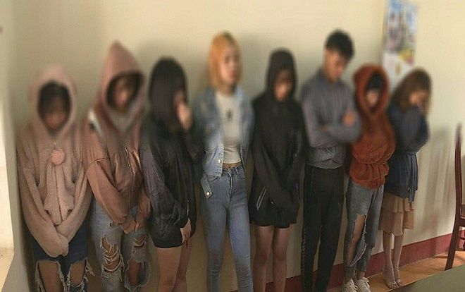 Bắt quả tang nhóm thanh niên mở tiệc sinh nhật bằng ma túy tổng hợp trong phòng karaoke