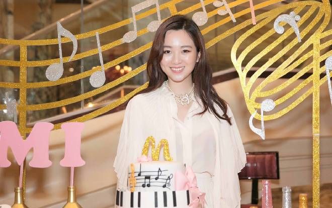 Con gái của Hoa hậu Đền Hùng Giáng My 'gây thương nhớ' vì quá xinh đẹp