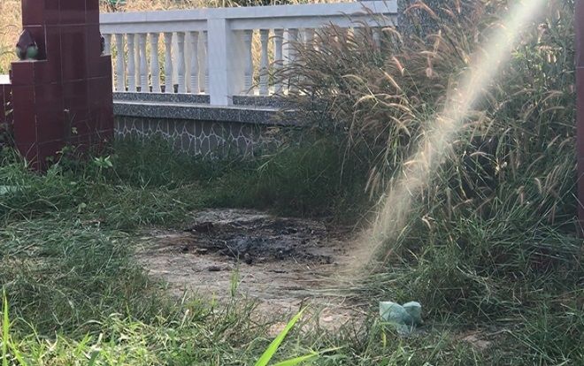 Tá hỏa phát hiện bộ xương giống người bị đốt cháy đen, còn sót lại hộp sọ trong đống tro tàn ở nghĩa trang vùng ven Sài Gòn