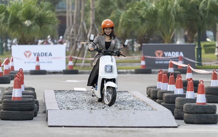 Xe điện YADEA vừa ra mắt tại Việt Nam có gì đặc biệt mà gây sốt đến thế?