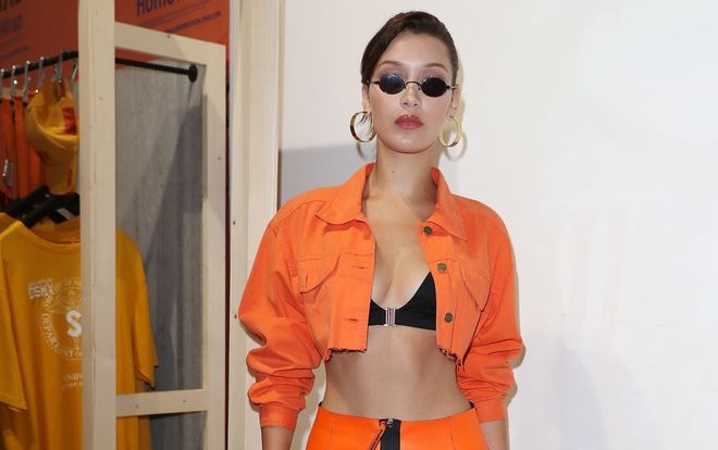 Kim Kardashian, Bella Hadid thuyết phục cả thế giới rằng đã đến lúc phái đẹp thoải mái mặc bra xuống phố