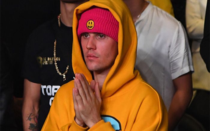 Justin Bieber thừa nhận mình là một kẻ vô học sau lời đùa về sắc tộc trong quá khứ