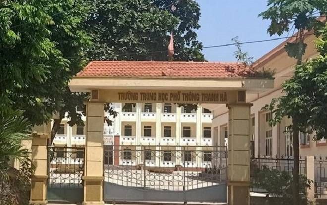 Vụ gian lận thi cử ở Hòa Bình: Khai trừ Đảng giáo viên 'đưa hối lộ' 300 triệu đồng để nhờ nâng điểm