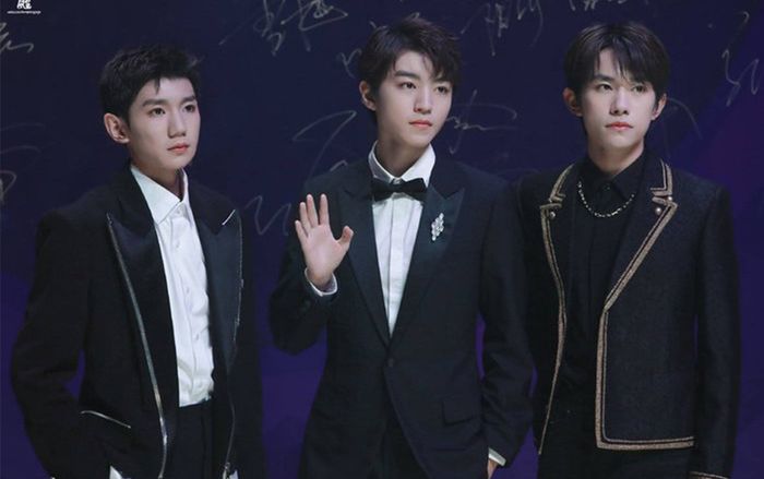 Lý do TFBoys bị IQIYI cắt buổi biểu diễn, fan phẫn nộ yêu cầu đền lại tiền vé!