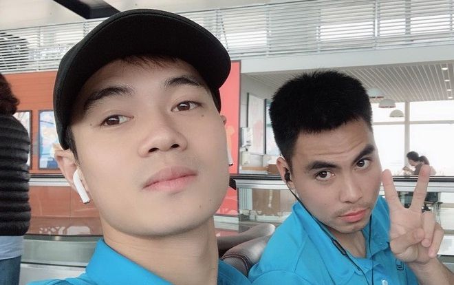 Chúc mừng tuyển nữ Việt Nam, Đức Huy bị Văn Toàn 'cà khịa' đầy hài hước