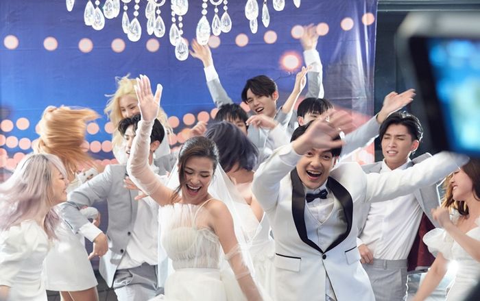 Tròn 1 tháng về chung nhà, Đông Nhi - Ông Cao Thắng phát hành MV tiếp theo thuộc series 'đám cưới thế kỷ'