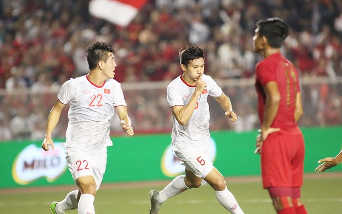 Tranh cãi chuyện Đoàn Văn Hậu bị CĐV Indonesia cay cú 'tấn công' trang cá nhân