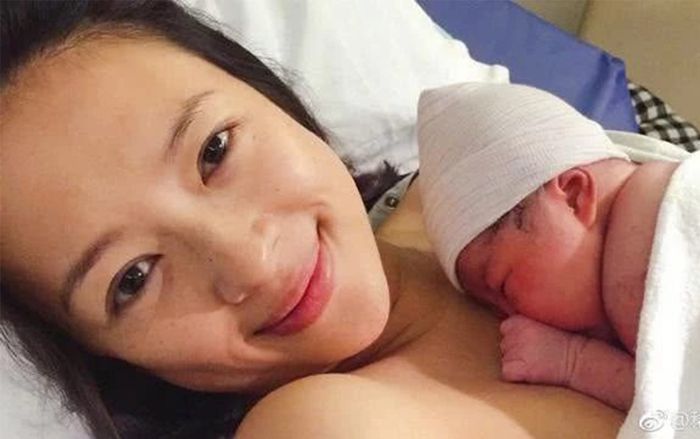 Chương Tử Di phải sinh non vì căng thẳng, lo nghĩ quá độ?