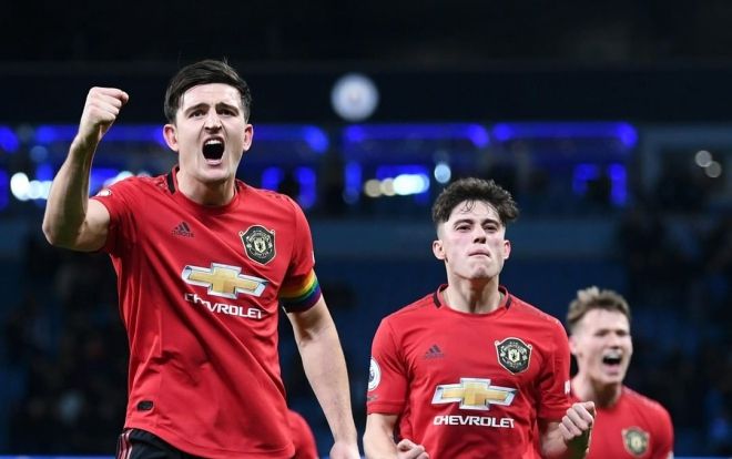 Lịch thi đấu bóng đá ngày 13/12: Europa League trở lại