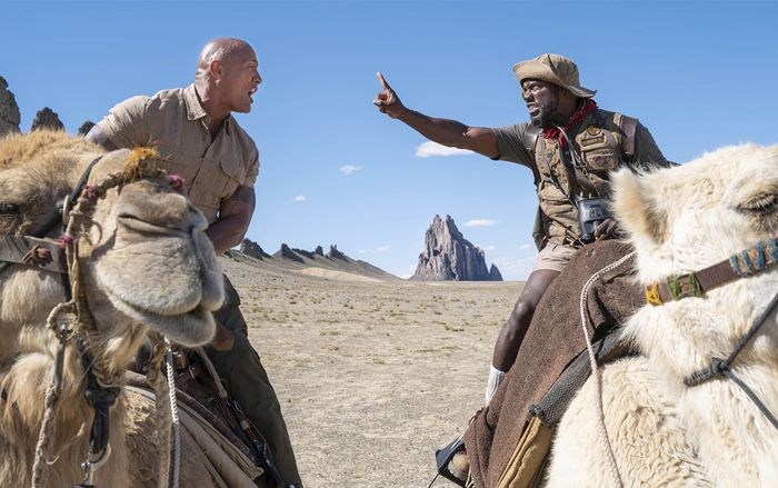 'Jumanji: The Next Level': Phần hậu truyện thừa tính giải trí nhưng ôm đồm quá nhiều