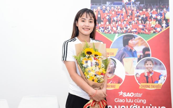 Tiền đạo Huỳnh Như: 'Chương Thị Kiều từng ước mơ làm ca sỹ'