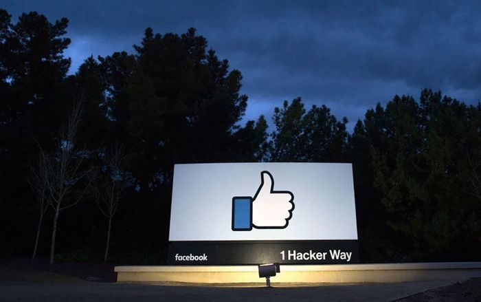 Lộ thông tin lương, thưởng của hơn 29.000 nhân viên Facebook