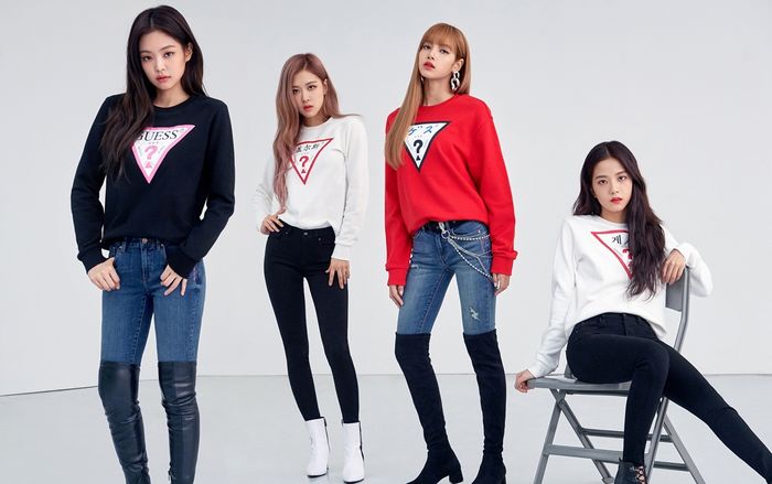 YG chính thức lên tiếng về hành động của fan đòi quyền lợi cho BlackPink