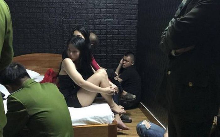 Phát hiện 24 nam nữ thanh niên thuê nhà nghỉ để sử dụng ma túy