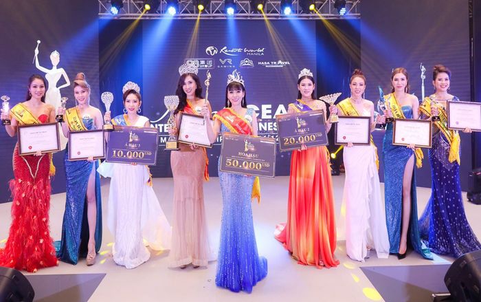 Phạm Bích Thuỷ và 'cú đúp' đăng quang Hoa hậu Đại dương Doanh nhân quốc tế 2019