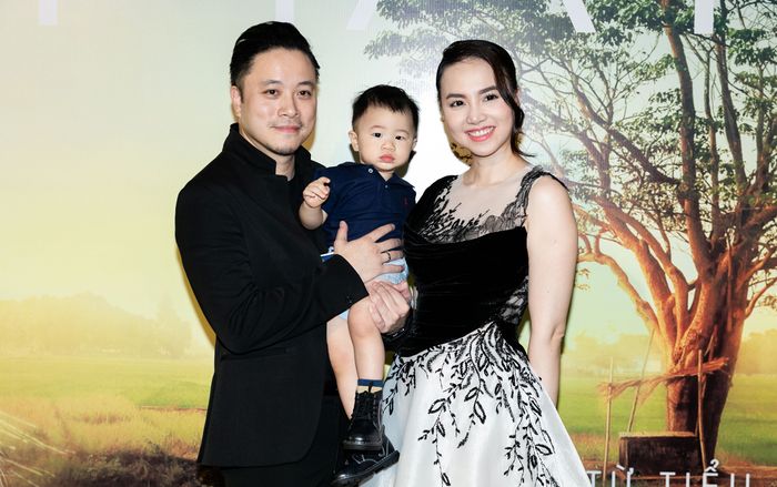 Vẻ đáng yêu của quý tử nhà Đinh Ngọc Diệp - Victor Vũ khiến dân mạng 'đứng ngồi không yên'