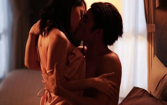 Hóa ra, chuyện tình bách hợp và cảnh nóng chỉ là thứ yếu trong Chị chị em em