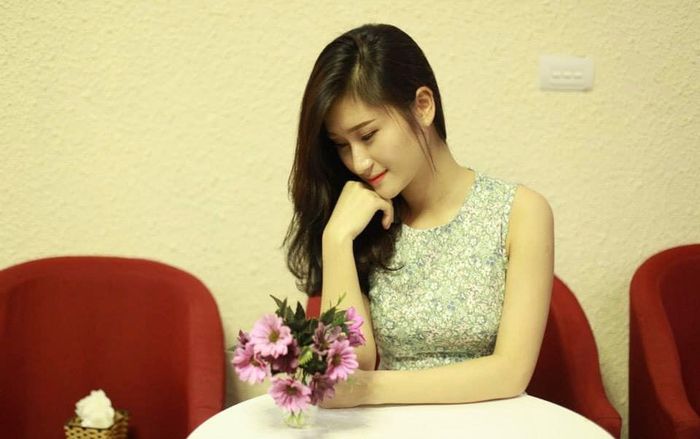 Bạn gái Huy Hùng bất ngờ hé lộ chưa bao giờ được nhận quà Noel