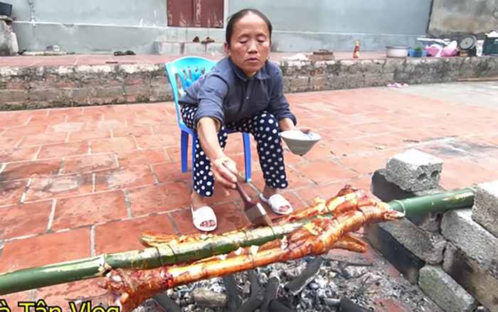 Sức hút đang giảm mạnh, liệu chăng Bà Tân Vlog đã 'hết thời' trên YouTube?