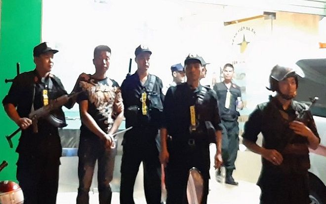 Nhóm giang hồ xông vào bệnh viện khống chế giám đốc để đòi nợ