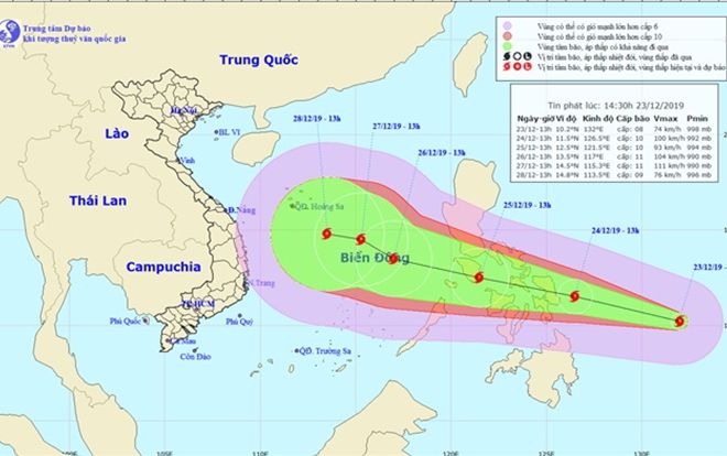 Bão giật cấp 11 dự báo sẽ tiếp tục mạnh lên và hướng vào Biển Đông