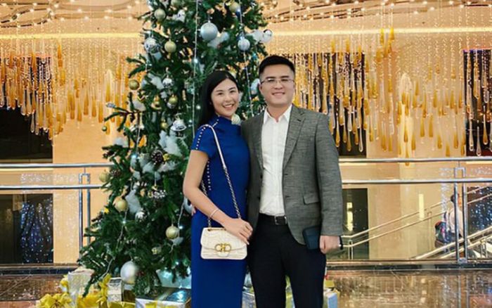 Chồng sắp cưới của Hoa hậu Ngọc Hân công khai đăng ảnh tình tứ đón Giáng sinh bên nhau