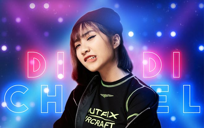 'Chế' loạt hit của BTS và BlackPink, hot youtuber Di Di đạt nút vàng Youtube sau 9 tháng