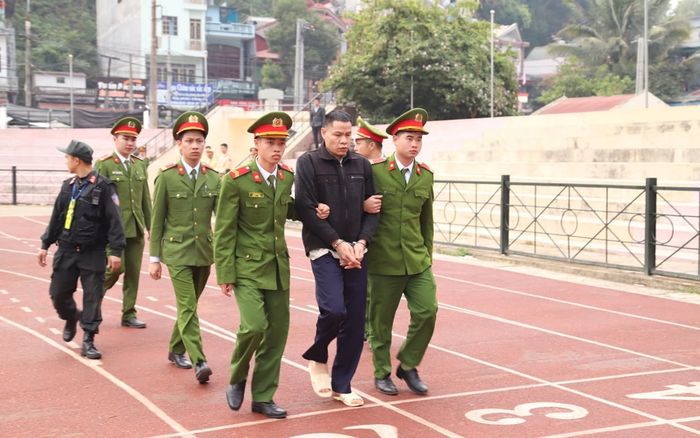 Kẻ chủ mưu sát hại nữ sinh giao gà: 'Việc của bị cáo làm đã sai lầm, rất hối hận và một phần do mẹ của Duyên mua bán không sòng phẳng'