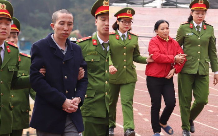 Xét xử vụ nữ sinh giao gà bị sát hại: Bùi Văn Công và vợ liên tục kêu oan, kẻ chủ mưu xin được sống khi nói lời sau cùng