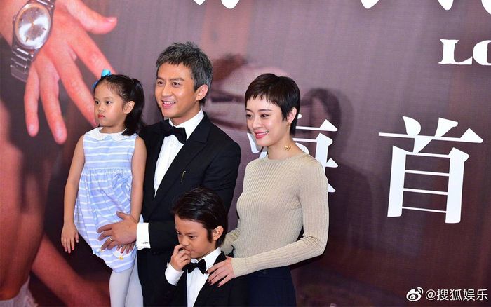 Biến lớn cuối năm: Đặng Siêu dùng vũ lực khi bắt gian tại trận Tôn Lệ ngoại tình?