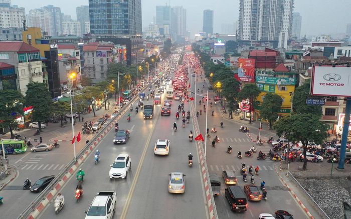 Giao thông Hà Nội ngày cuối năm thông thoáng, không xảy ra tình trạng quá tải