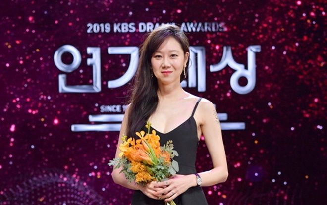 'KBS Drama Awards 2019': Gong Hyo Jin thắng Daesang sau 20 năm debut, Knet ngợi khen hết lời!