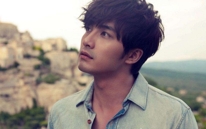 Hạ Quân Tường phủ nhận ngoại tình: Chỉ uống say nên hành động mất kiểm soát, dù 'ôm hôn' nhưng chưa quá giới hạn bạn bè