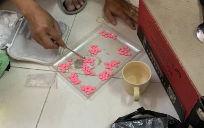 Bắt giữ người phụ nữ cùng tình trẻ lập đường dây buôn ma túy 'khủng' ở Sài Gòn