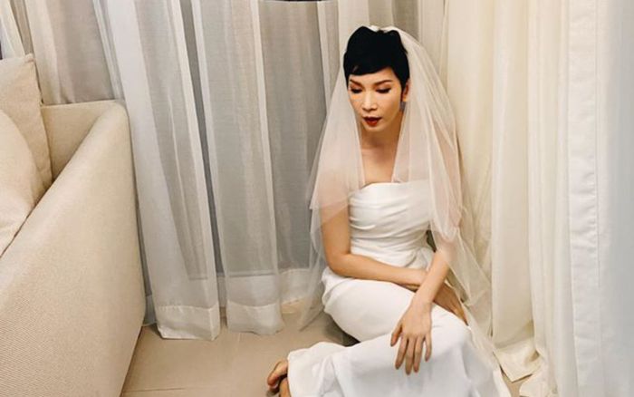 Loạt ảnh hậu trường chụp ảnh cưới siêu 'lầy lội' và đáng yêu của Xuân Lan và ông xã Việt kiều Mỹ