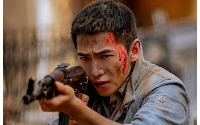 Được Thành Long khen ngợi hết lời trong phim mới, phản ứng của Dương Dương ra sao?